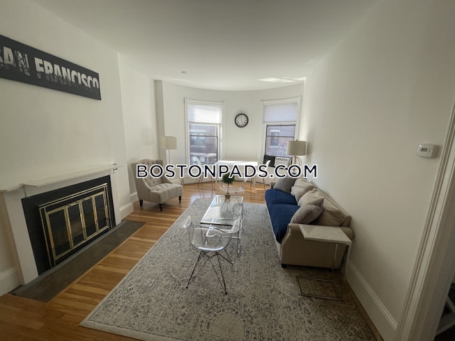 Boston - $3,200 /mo