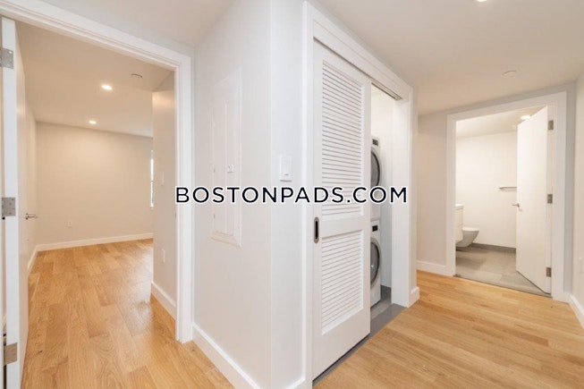 Boston - $6,500 /mo