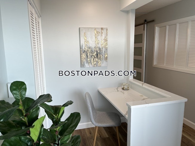 Boston - $3,500 /mo