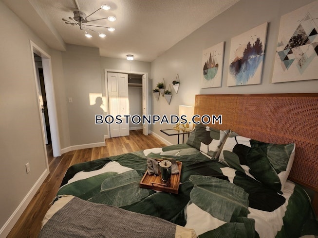 Boston - $3,500 /mo