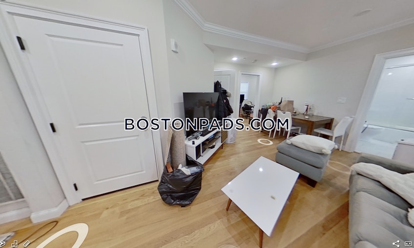 Boston - $5,295 /month