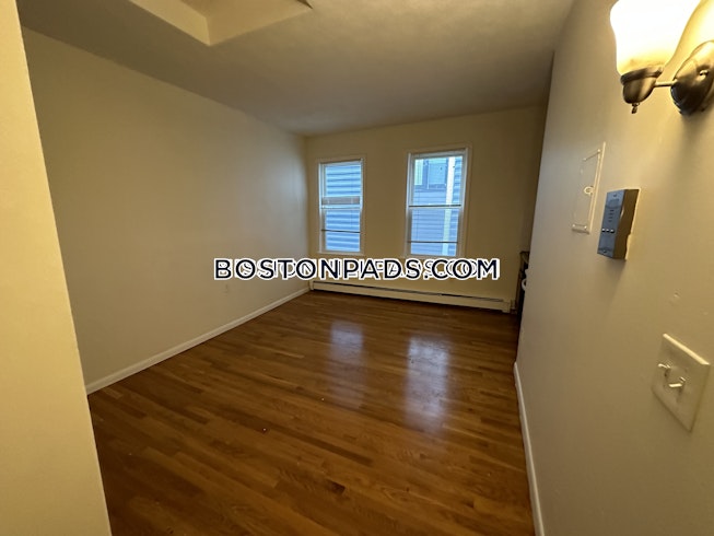 Boston - $1,675 /mo