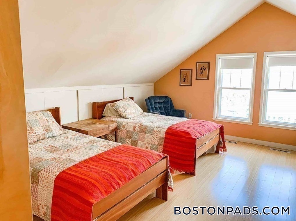 Boston - $4,900