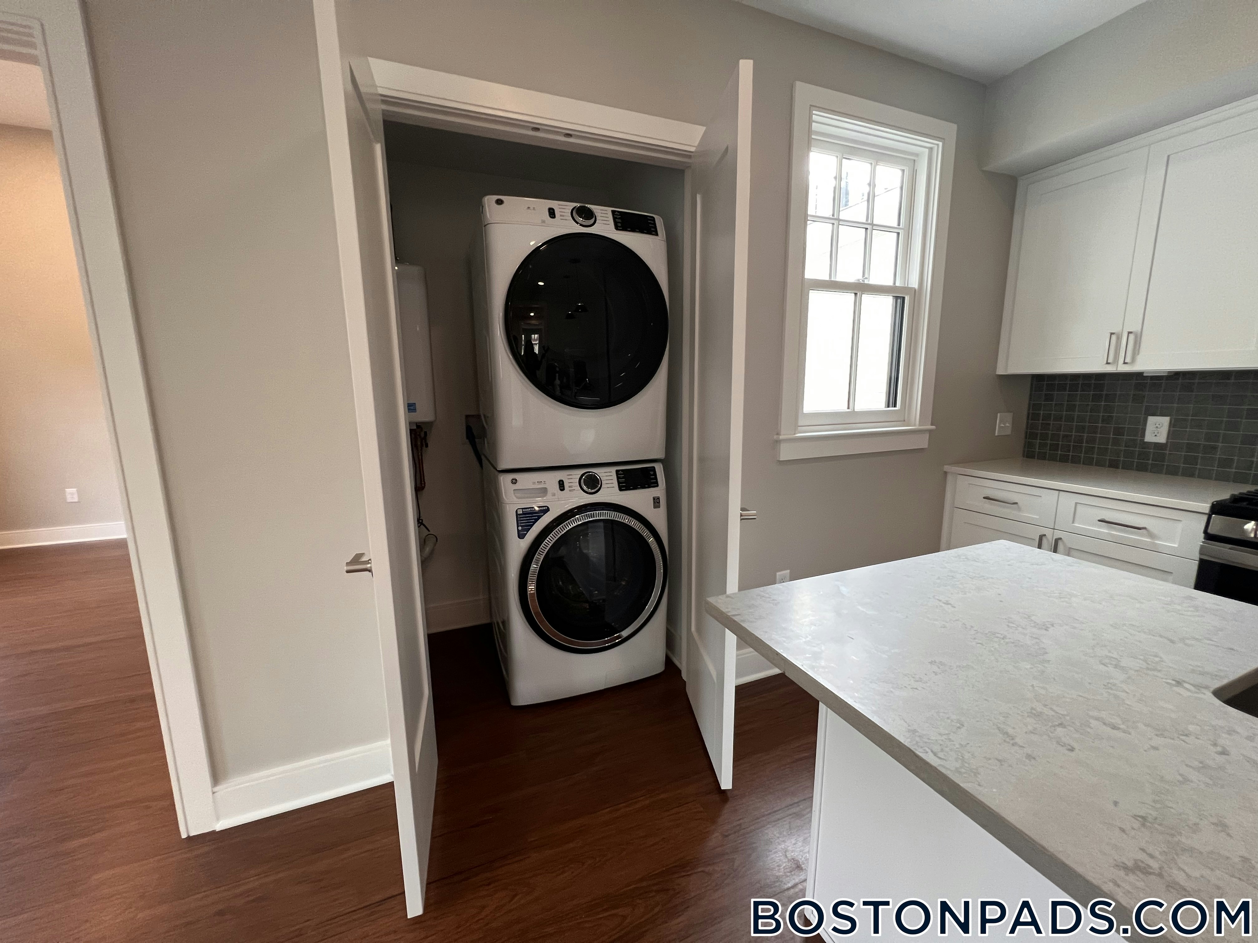 Cambridge - $9,900