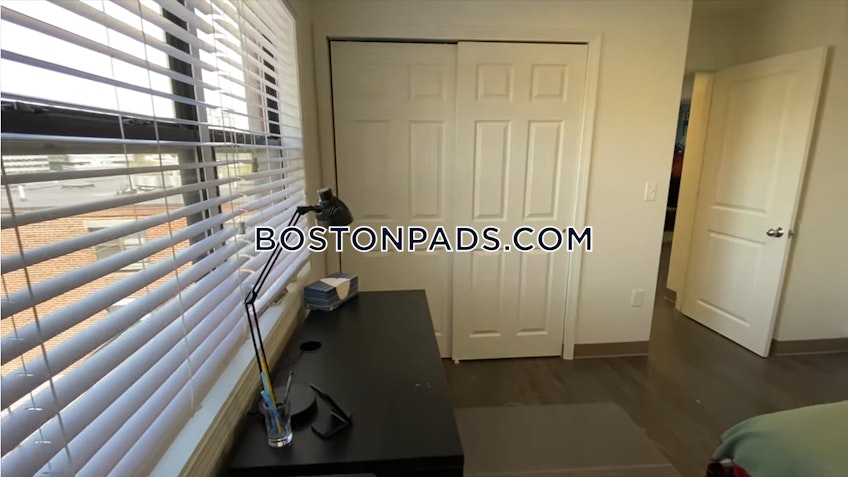 Boston - $3,600 /month