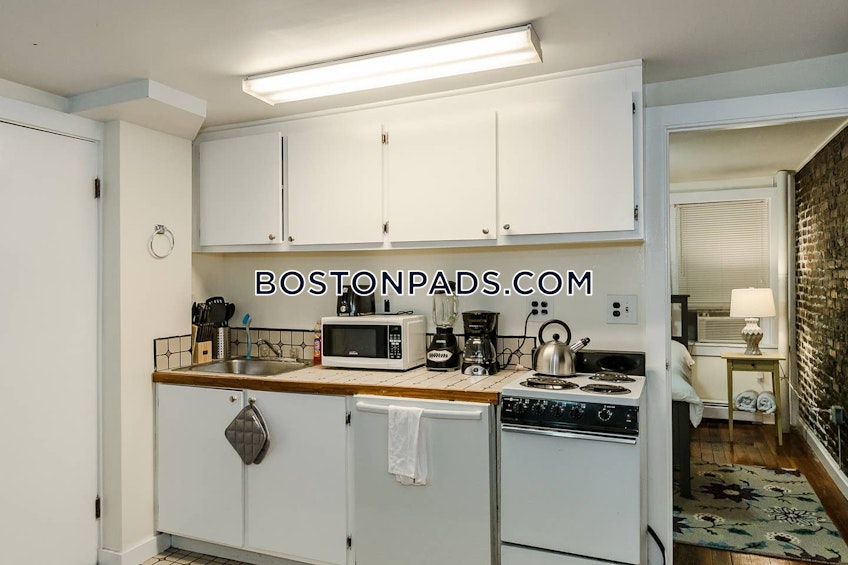 Boston - $2,500 /month