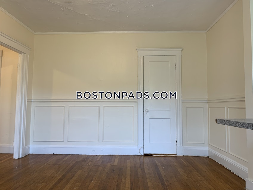 Boston - $1,995 /month