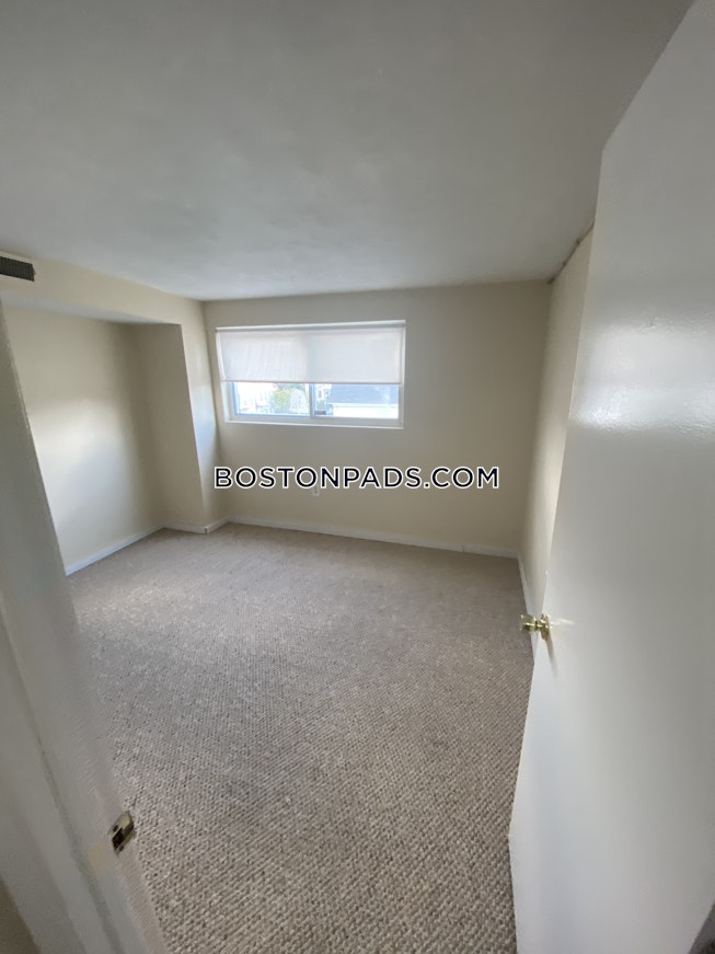 Boston - $2,850 /mo