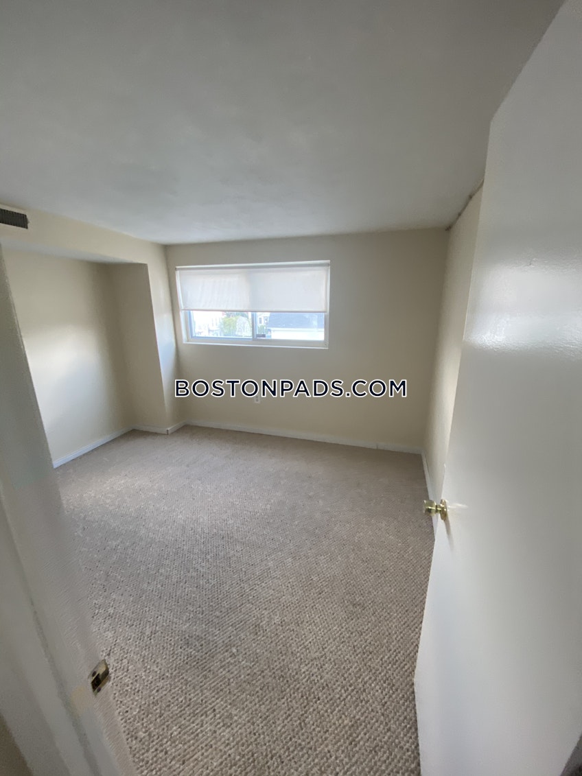 Boston - $2,850 /month