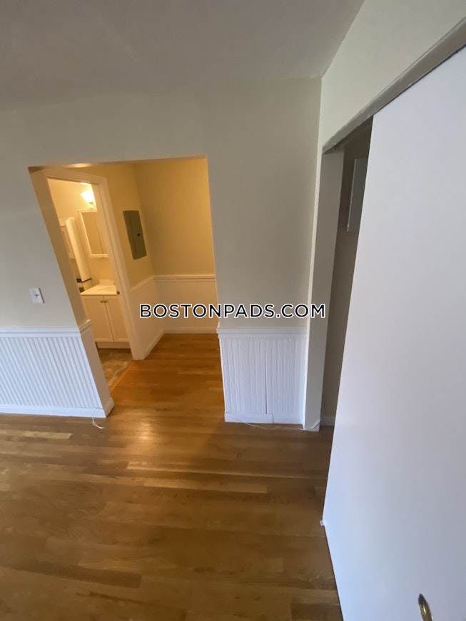 Boston - $2,850 /mo