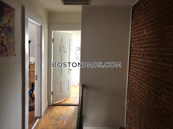 Reedsdale St. Boston picture 17