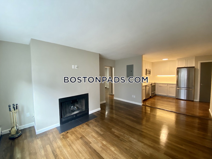 Boston - $3,600 /month