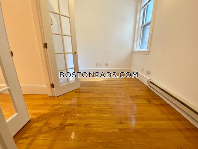 Boston - $3,250 /mo