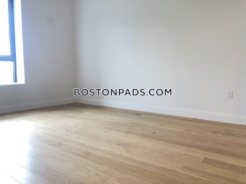 Boston - $5,300 /month