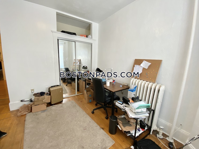 Boston - $3,300 /month