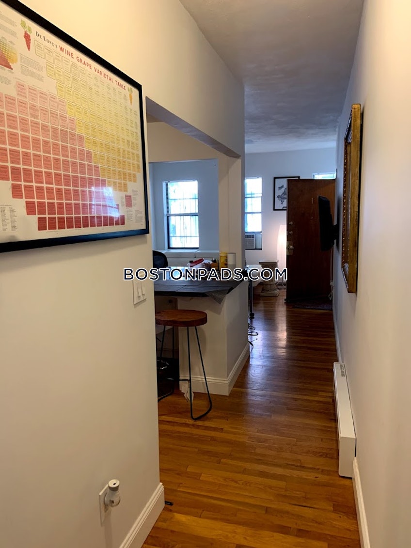 Boston - $3,950 /month