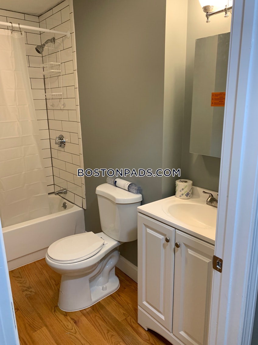 Boston - $2,800 /month