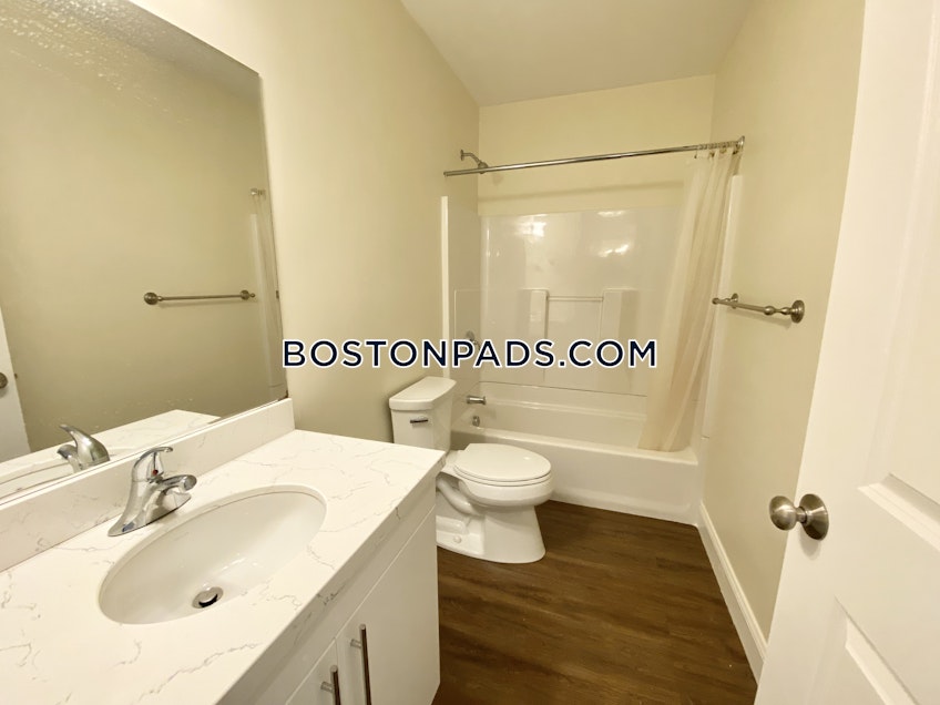 Boston - $3,700 /month