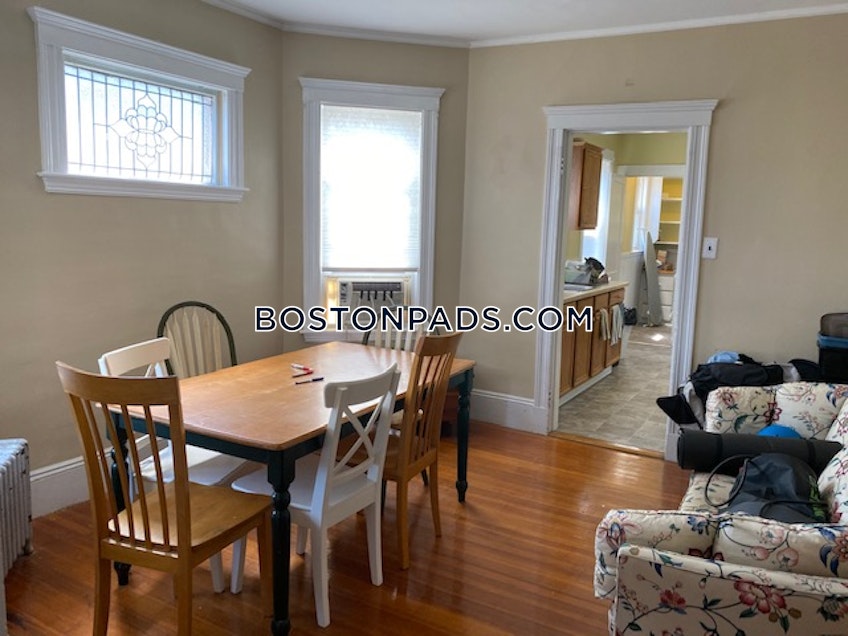 Boston - $1,800 /month