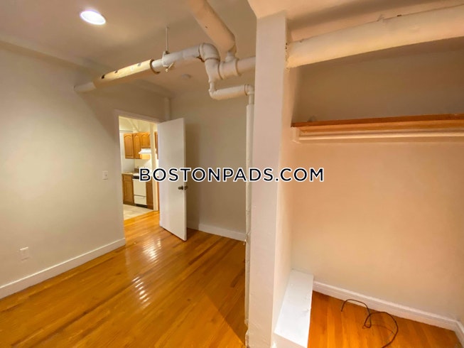 Boston - $2,750 /mo