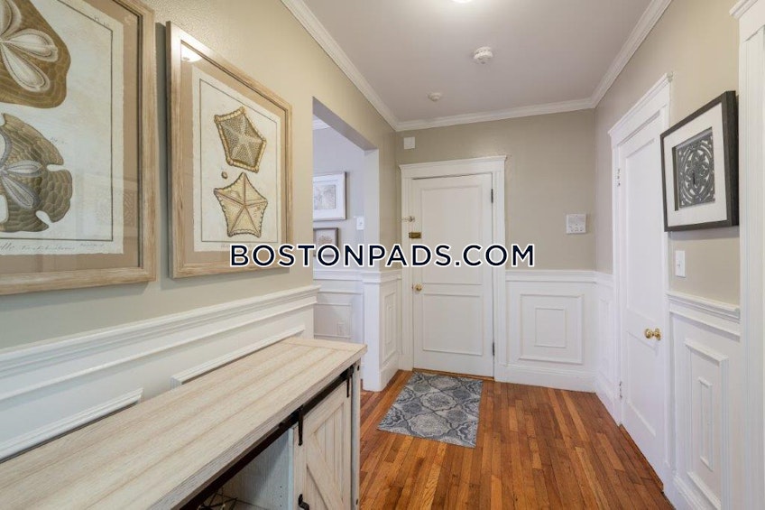 Roxbury Crossing - $2,775 /month