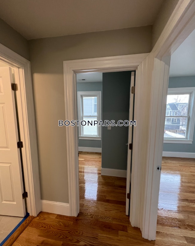 Somerville - $3,675 /mo