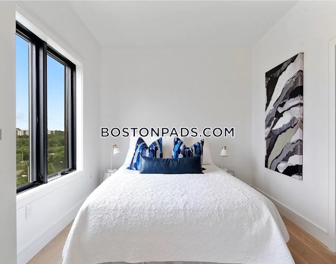 Boston - $3,795 /mo