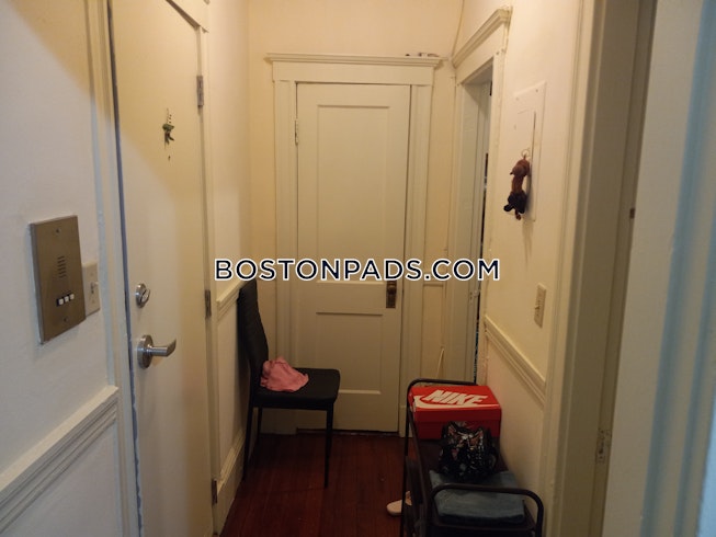 Boston - $2,625 /mo