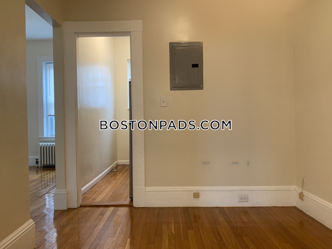 Brookline - $2,350 /mo