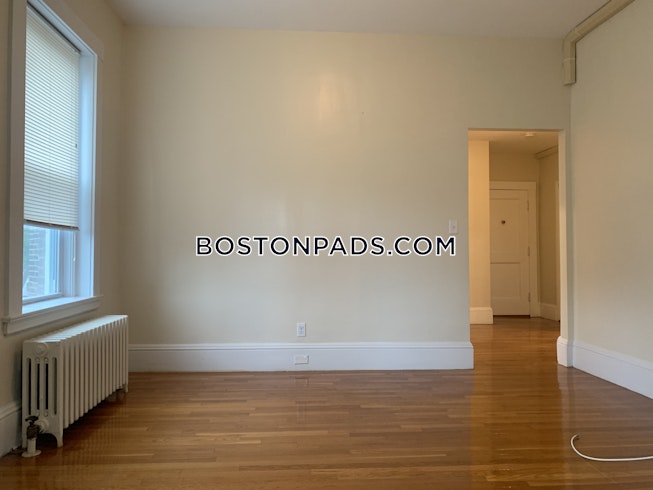 Brookline - $2,350 /mo