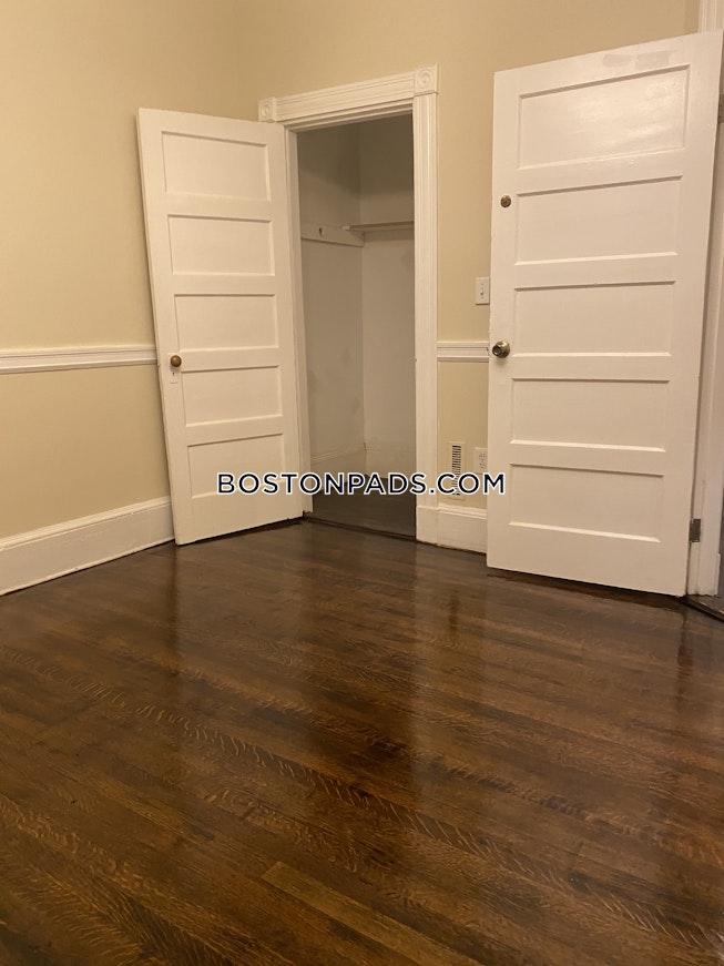 Boston - $3,500 /mo