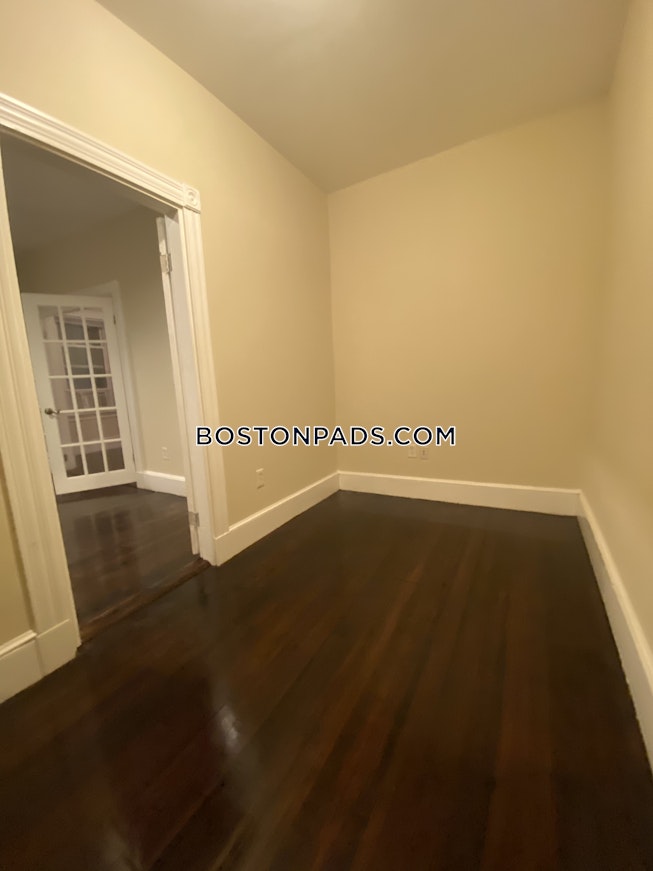 Boston - $3,500 /mo