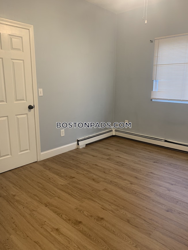 Somerville - $3,300 /mo