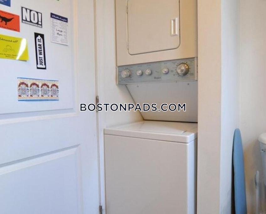 Boston - $3,400 /month