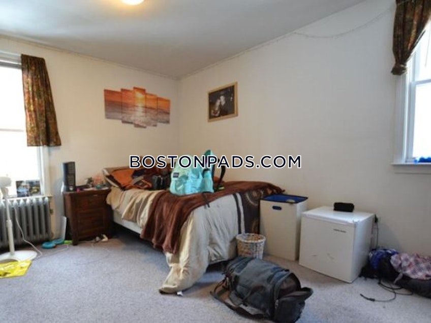 Boston - $3,400 /month