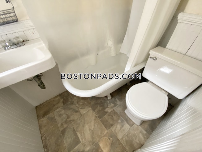 Boston - $1,675 /mo