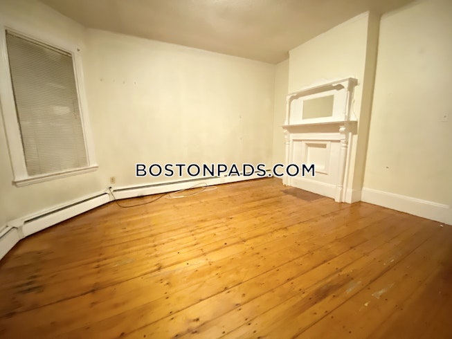 Roxbury Crossing - $3,700 /mo