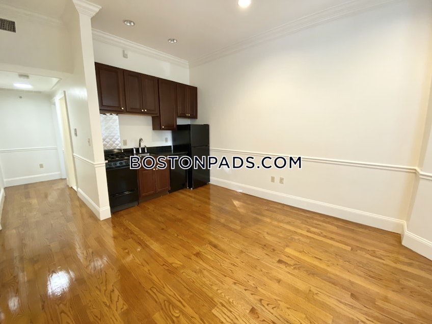 Roxbury Crossing - $2,695 /month