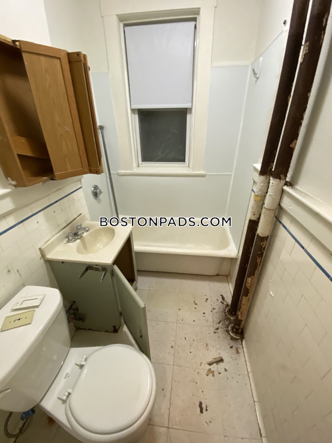 Boston - $2,795 /mo