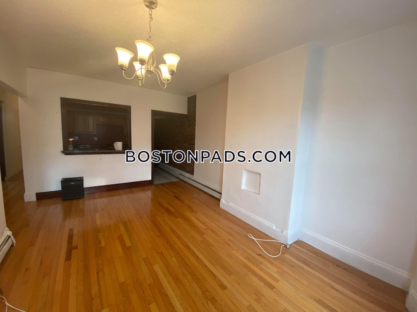 Boston - $3,500 /month