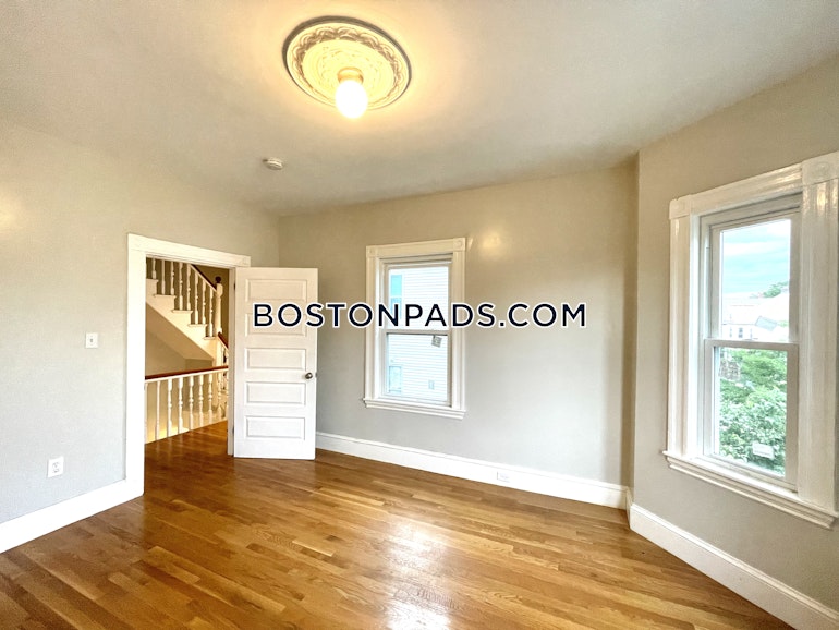 Wenham St. Boston