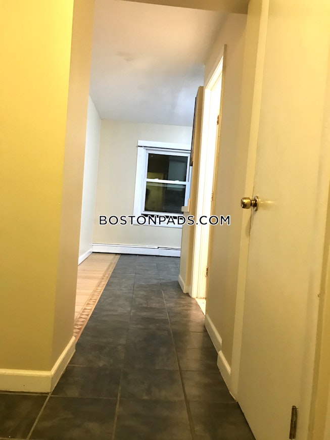 Boston - $1,500 /mo