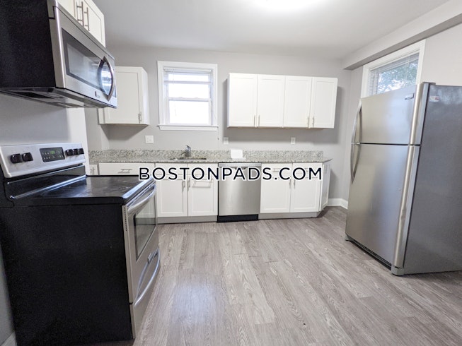 Somerville - $4,600 /mo