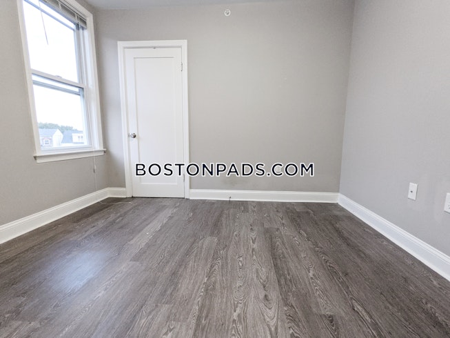 Somerville - $4,600 /mo