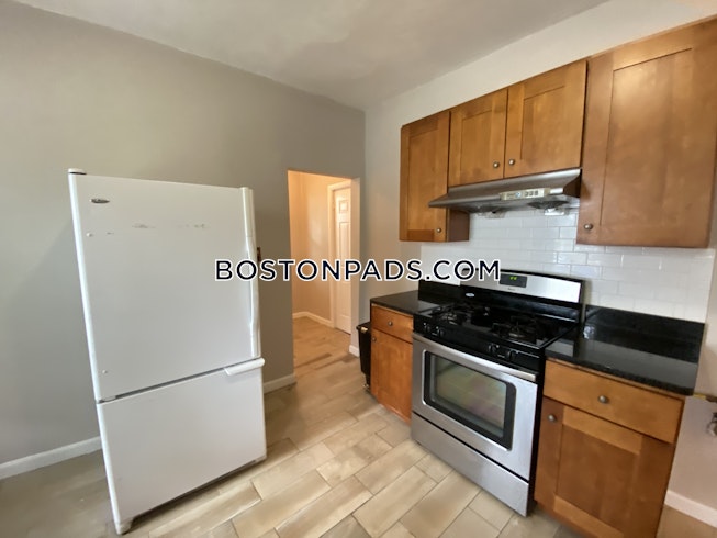 Boston - $3,500 /mo