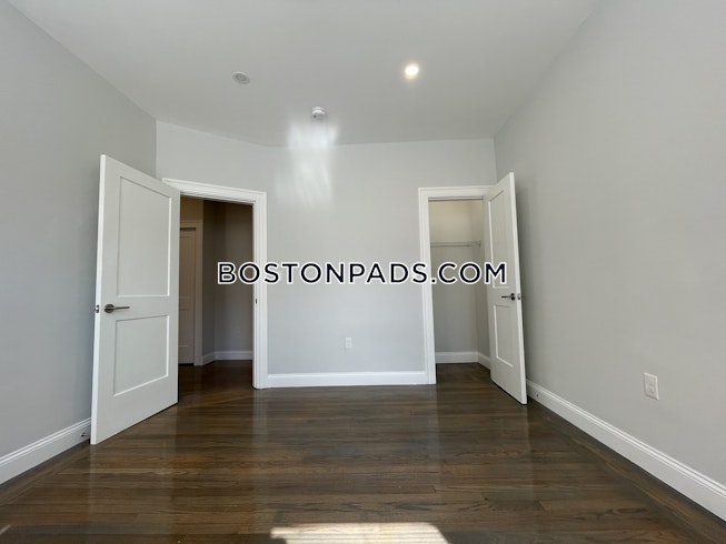 Boston - $2,900 /mo