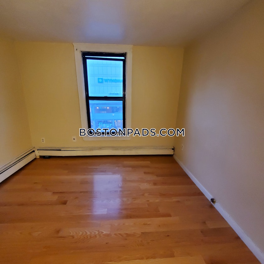 Boston - $4,200 /month