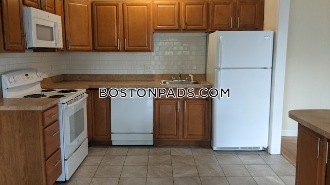 Boston - $3,375 /mo