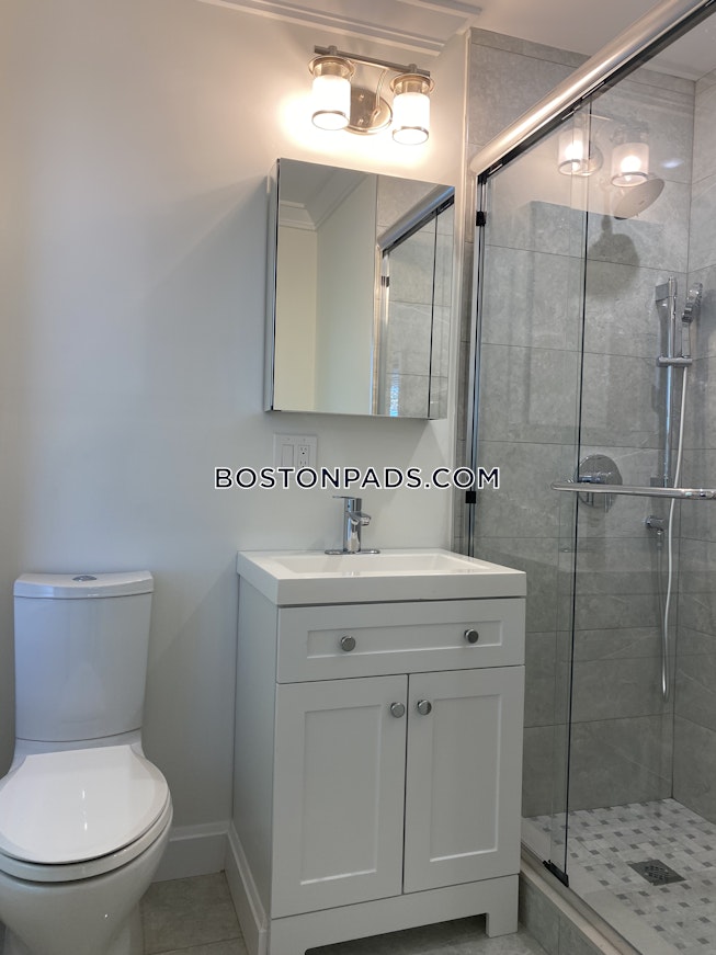 Boston - $2,470 /mo