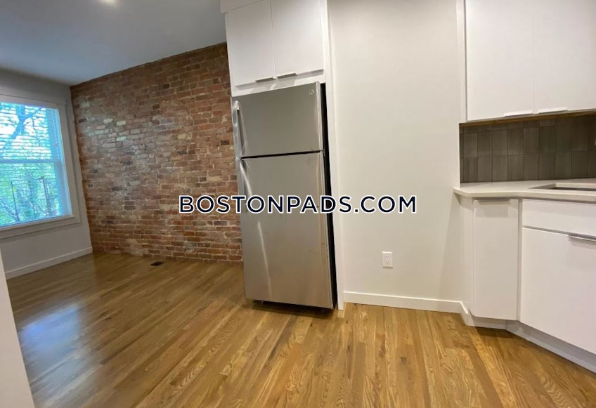 Cambridge - $2,995 /month